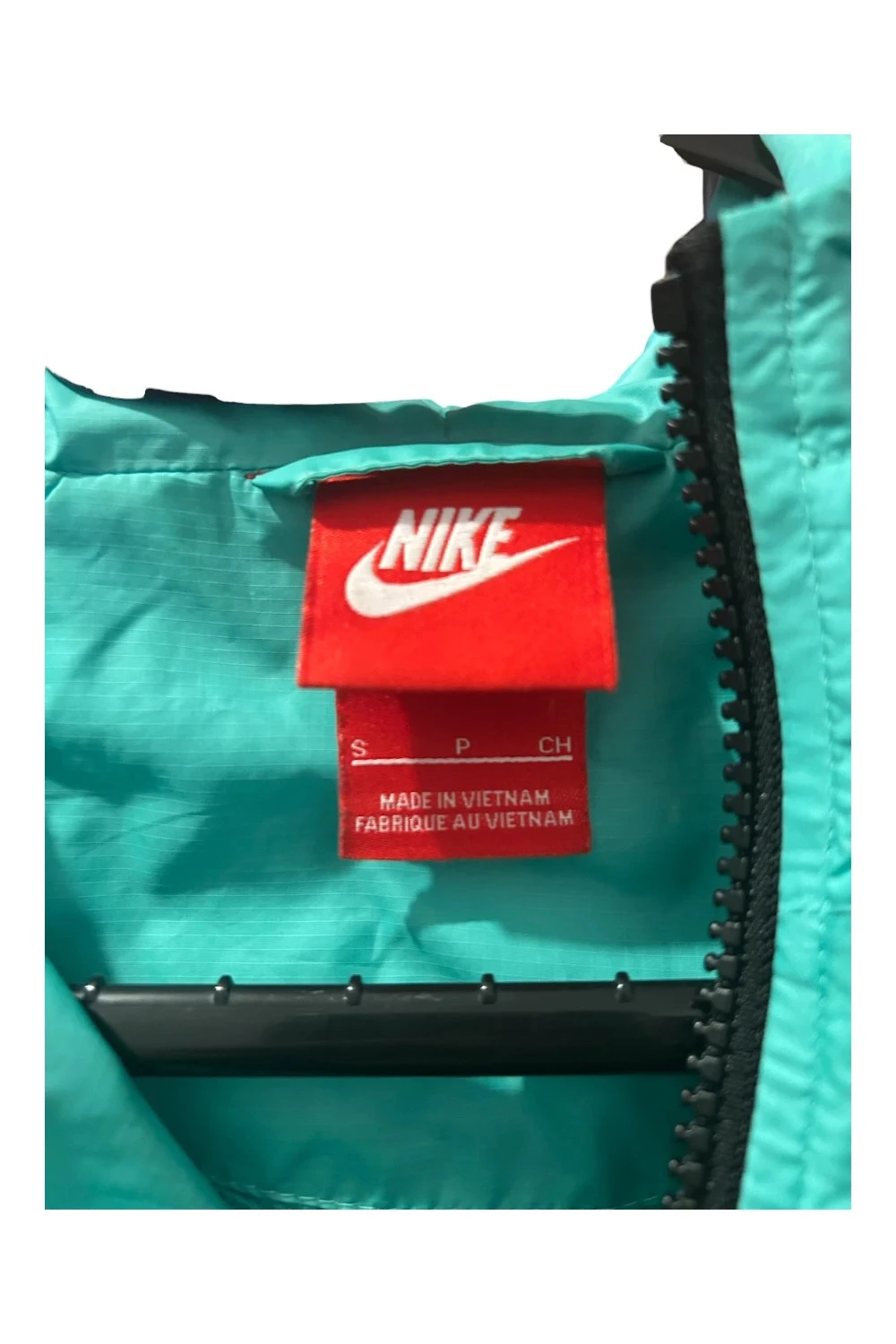 Veste Nike vert et noir taille S – photo 4